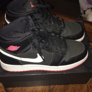 Air Jordan 1 Retro High GG